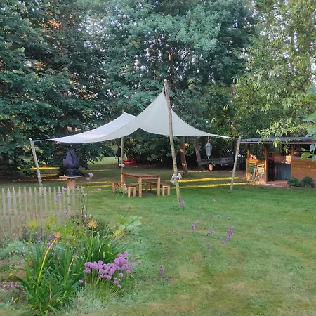 D'hotes Et D'etape Avel Glaz Bed & Breakfast